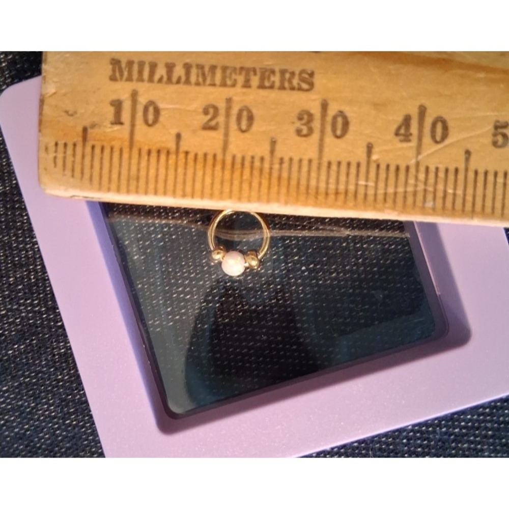 Jewseen Tiny White Opal Nose Ring 7mm Piercing Hoop Surgical Steel Gold Boxed - Picture 8 of 9